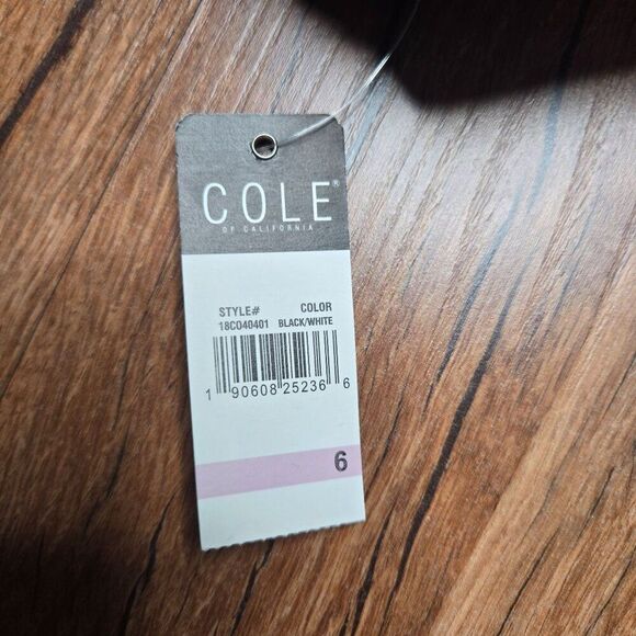 Cole Of California Strapless Black White One-Piece Swimsuit Geometric Pattern 6 - Picture 5 of 5